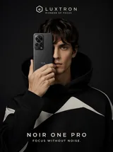 High-Fashion Advertisement Photo 2